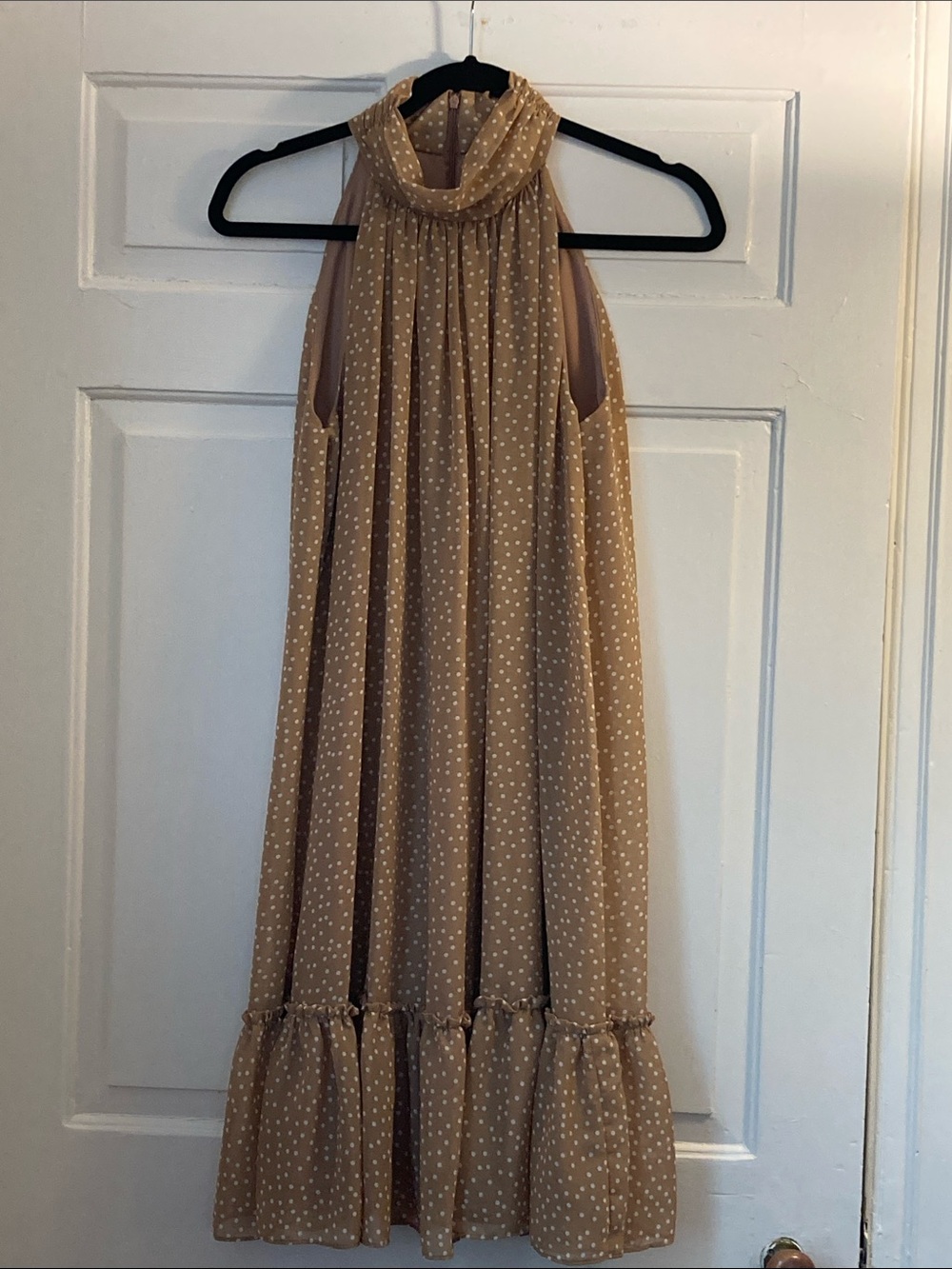 Taylor Beige Polka Dot Mini Halter Dress, size 6